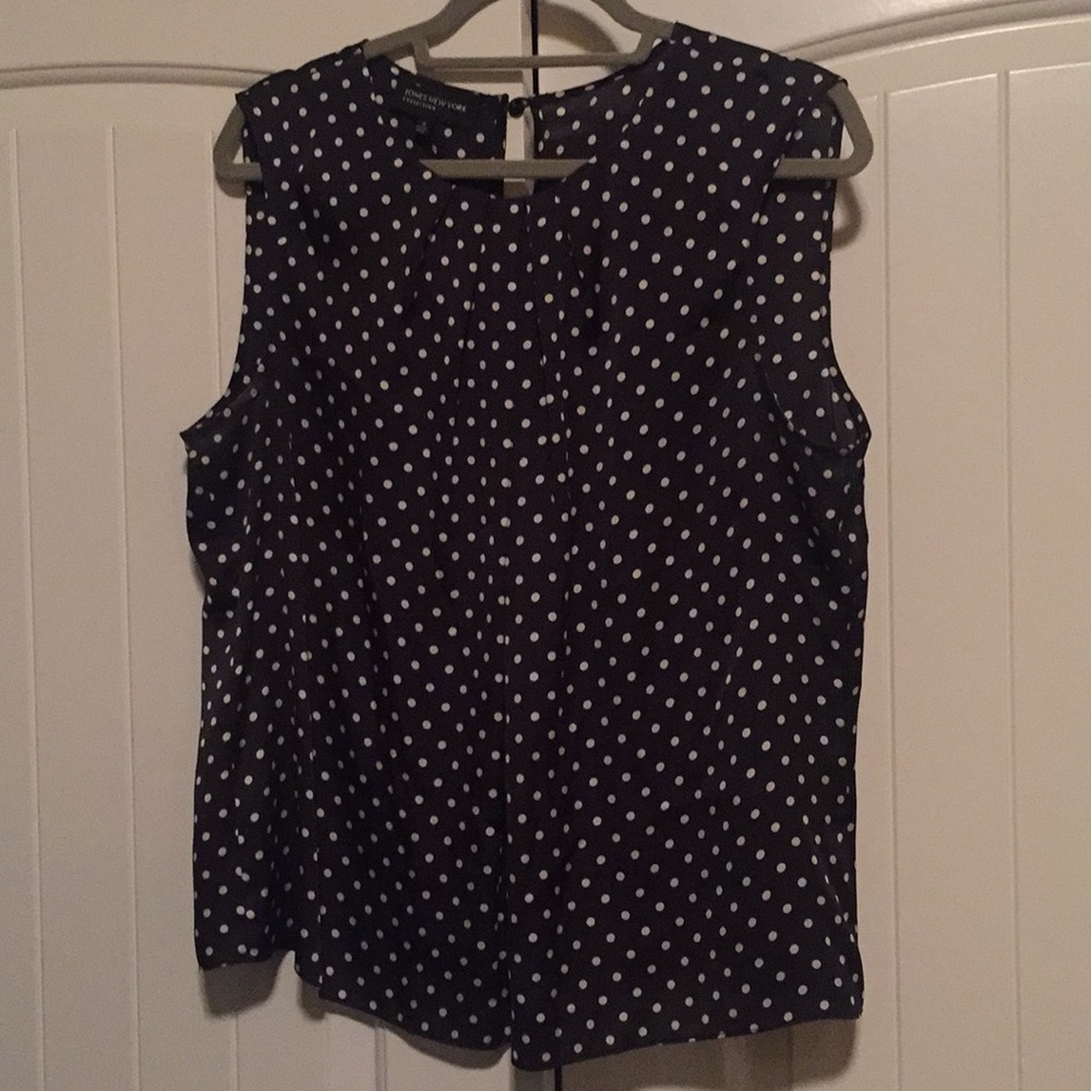 Jones New York black with white polka dot shell